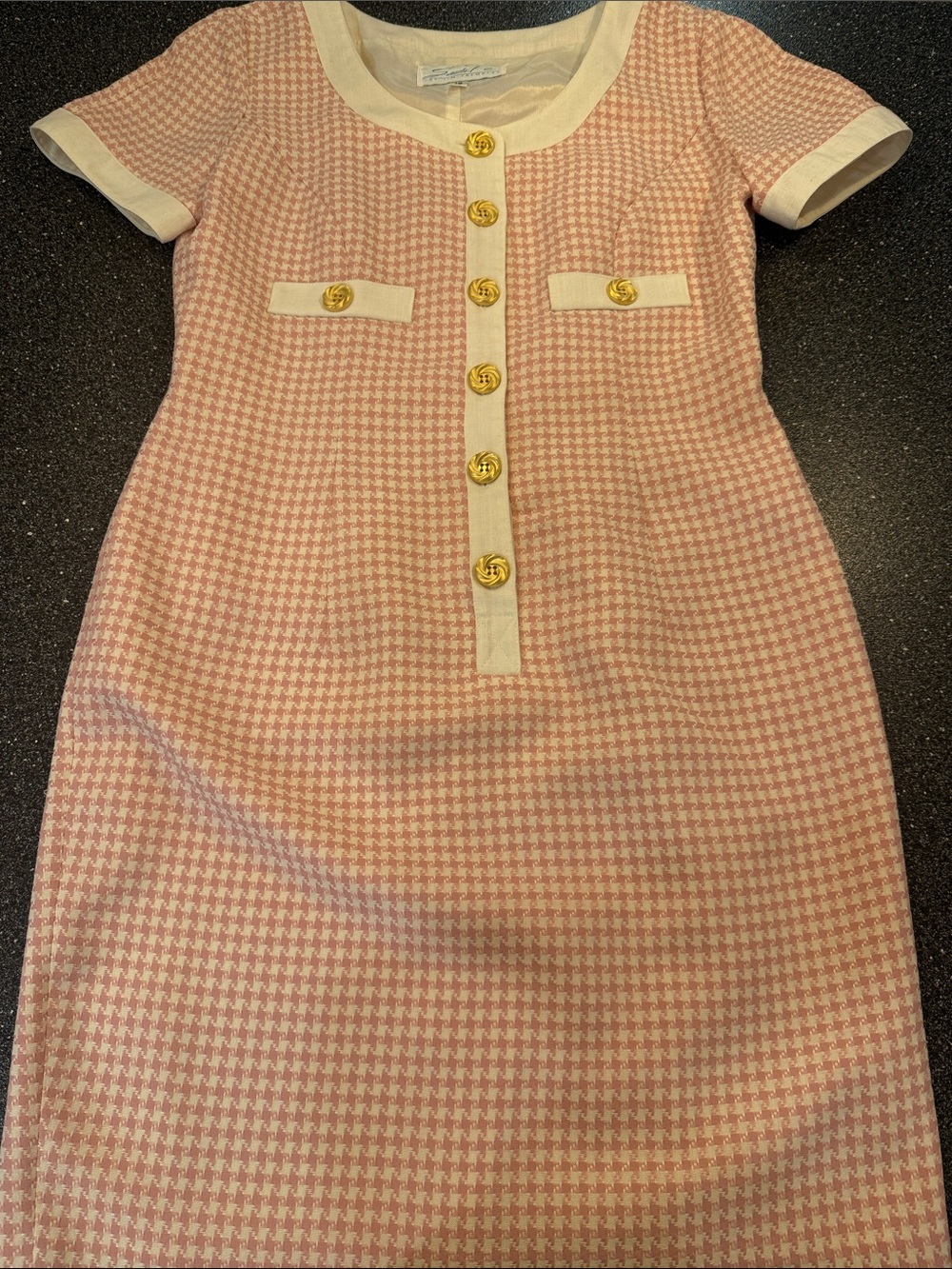 Vintage Pink Houndstooth Short-Sleeve Dress with Cream Trim - size 12 preppy